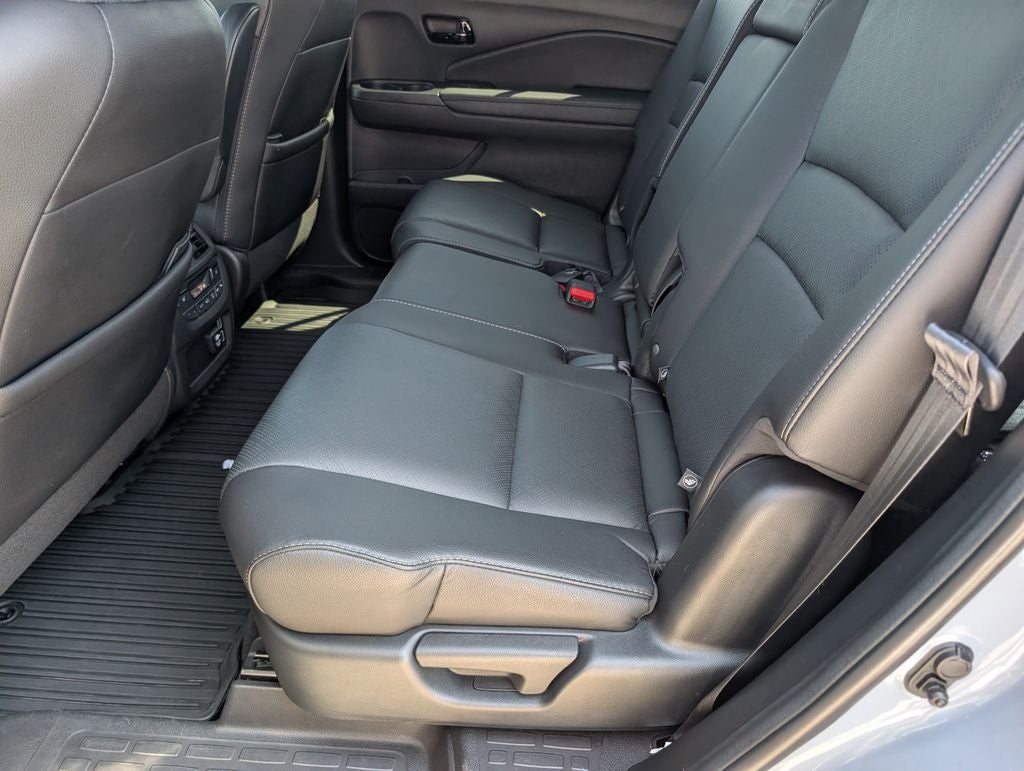 2022 Honda Passport Elite