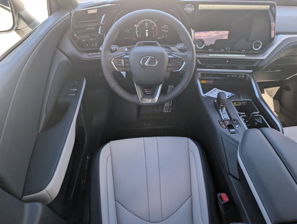 2026 Lexus TX 350 F SPORT Handling