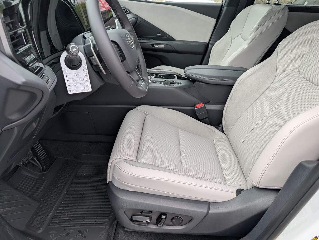 2026 Lexus TX 350 Luxury