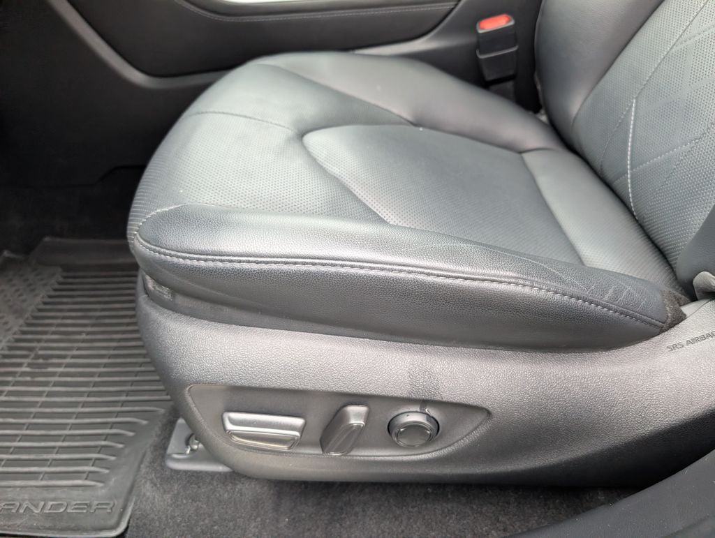 2024 Toyota Highlander Platinum