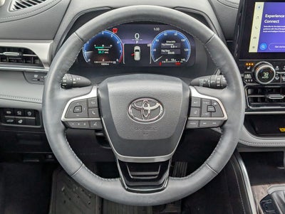 2024 Toyota Highlander Platinum