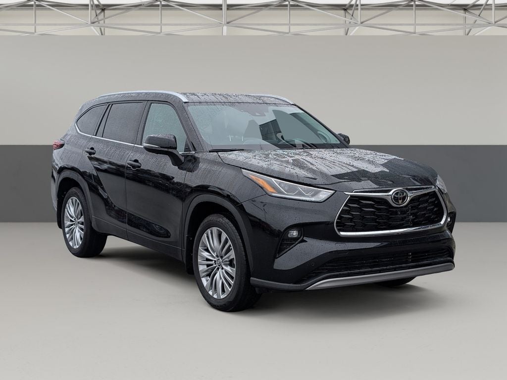 2024 Toyota Highlander Platinum