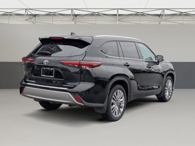 2024 Toyota Highlander Platinum