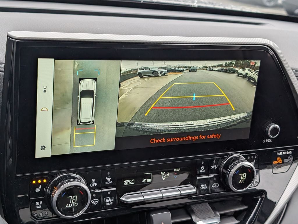 2024 Toyota Highlander Platinum