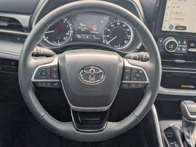 2023 Toyota Highlander XSE