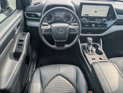 2023 Toyota Highlander XSE