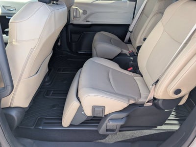 2024 Toyota Sienna Limited 7 Passenger
