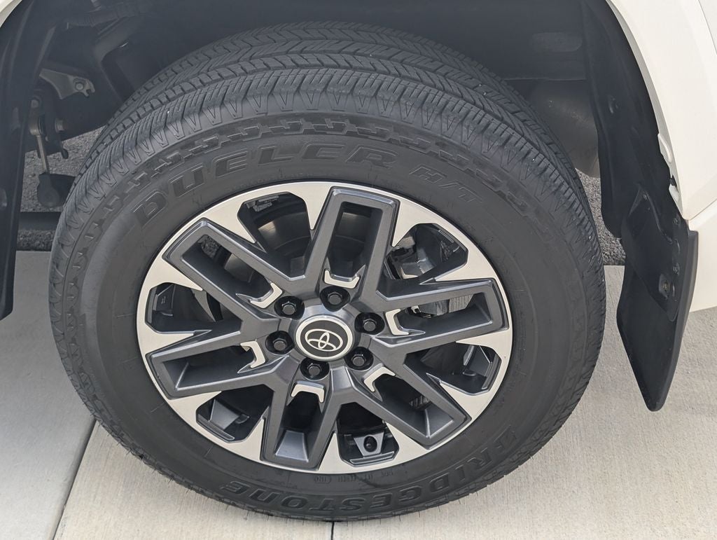 2024 Toyota Tundra SR5