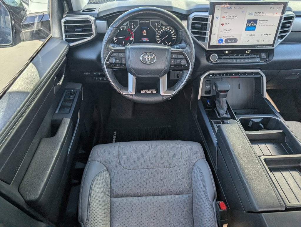 2024 Toyota Tundra SR5