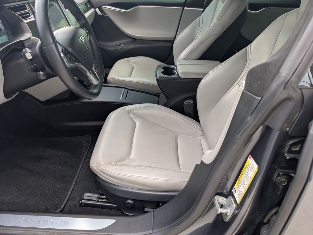 2016 Tesla Model S P90D