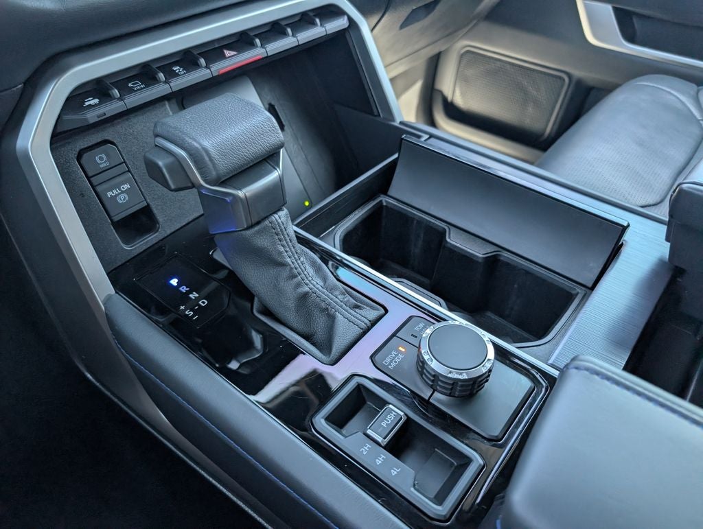 2025 Toyota Sequoia Platinum