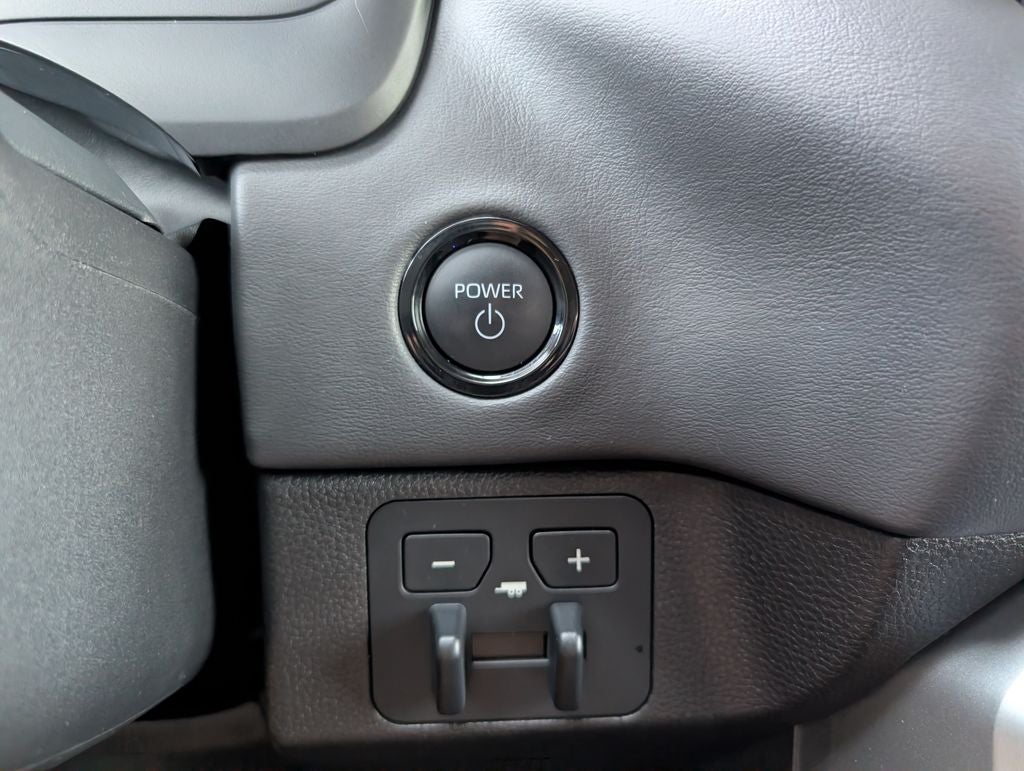 2025 Toyota Sequoia Platinum