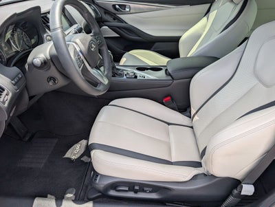 2022 INFINITI Q60 LUXE