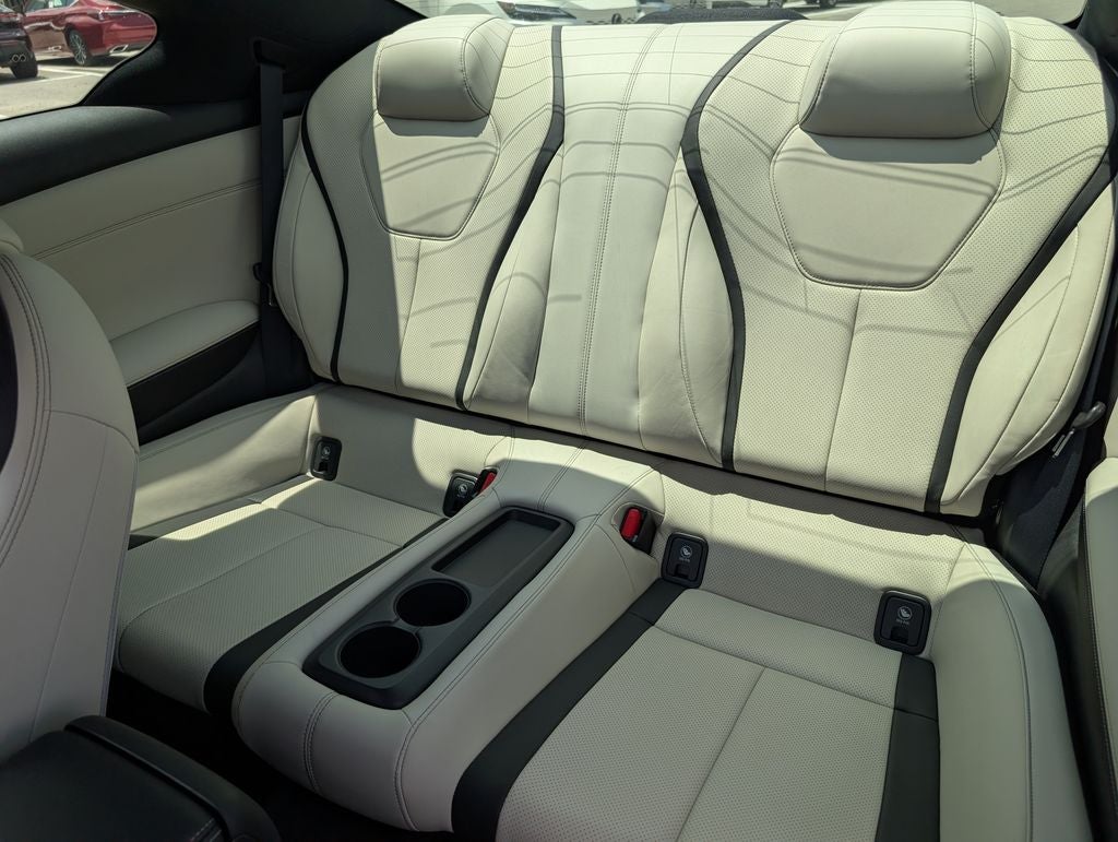 2022 INFINITI Q60 LUXE
