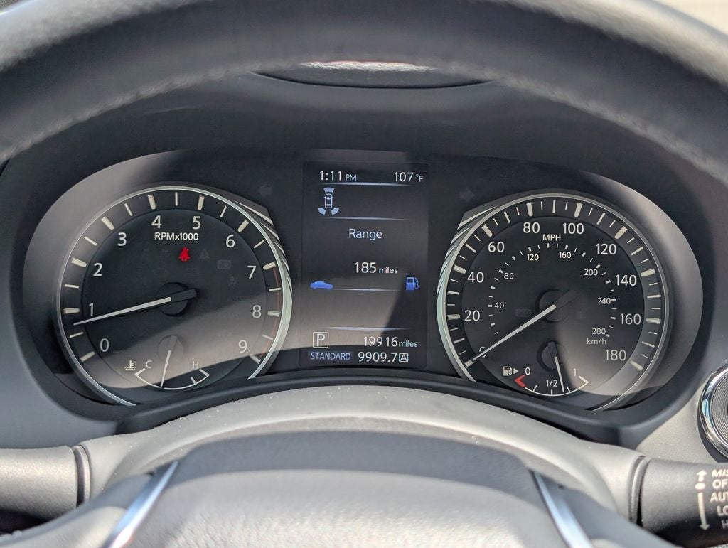 2022 INFINITI Q60 LUXE