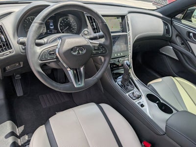 2022 INFINITI Q60 LUXE