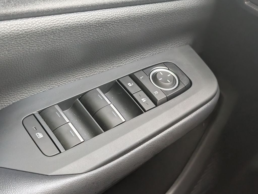 2025 Toyota Prius Plug-In Hybrid XSE