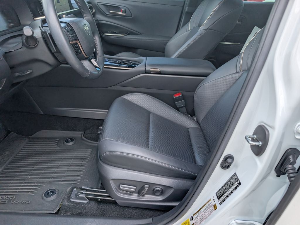 2024 Toyota Crown Platinum