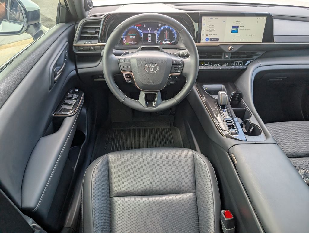 2024 Toyota Crown Platinum
