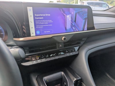 2024 Toyota Crown Platinum