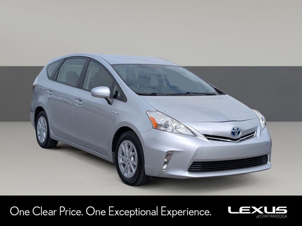 2014 Toyota Prius v Three