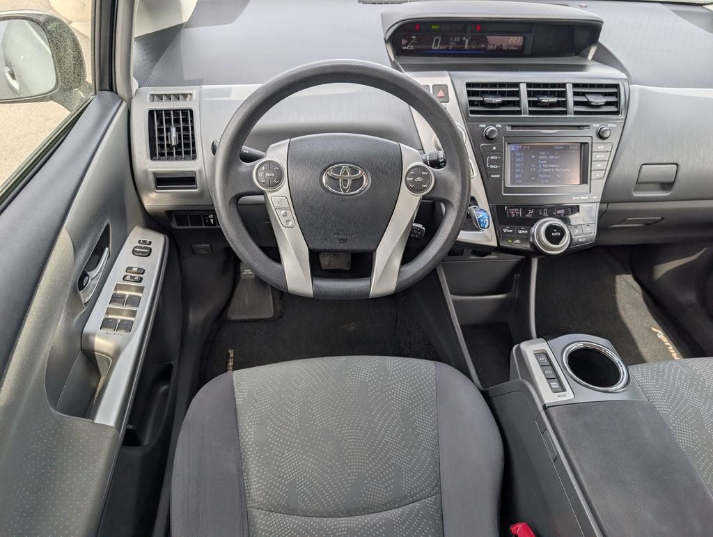 2014 Toyota Prius v Three
