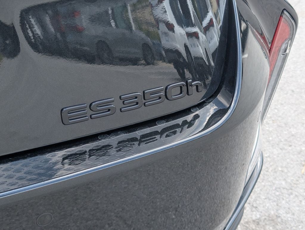 2026 Lexus ES 