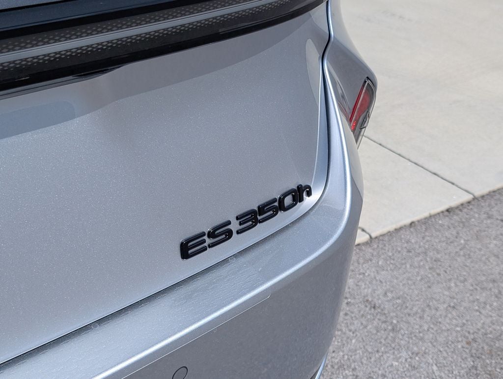2026 Lexus ES 