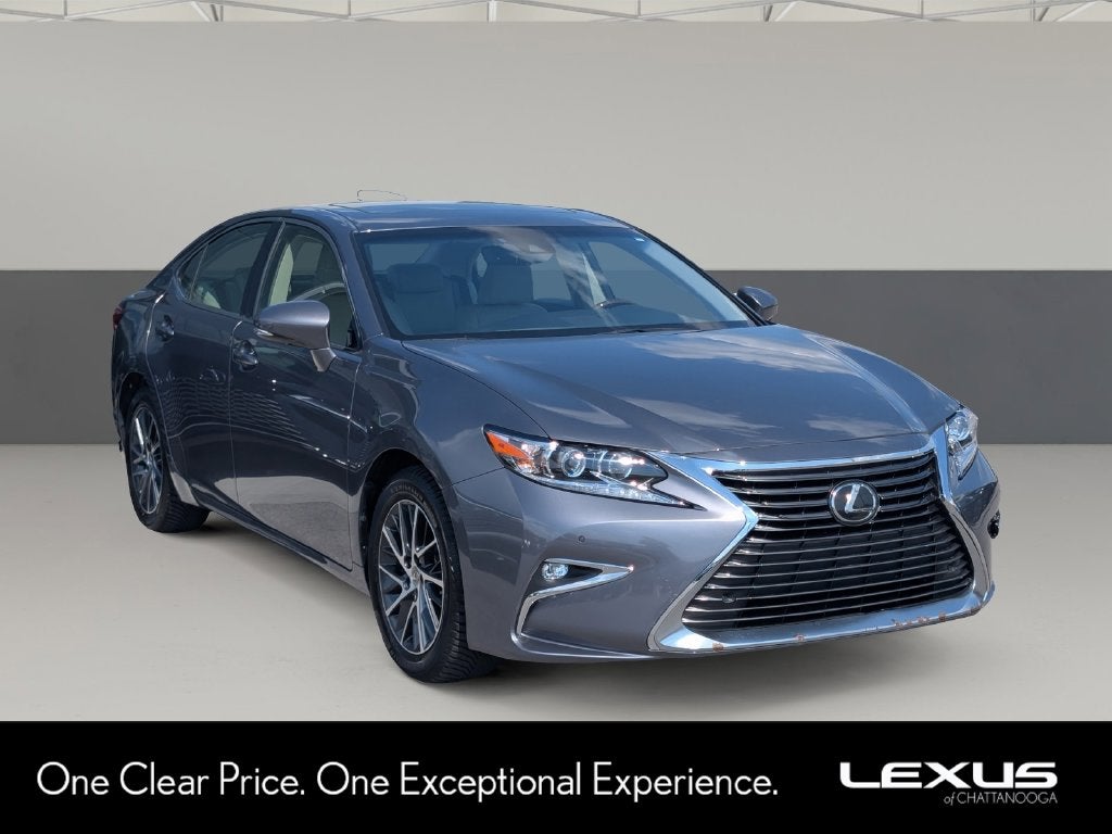 2017 Lexus ES 350 w/Navigation Pkg