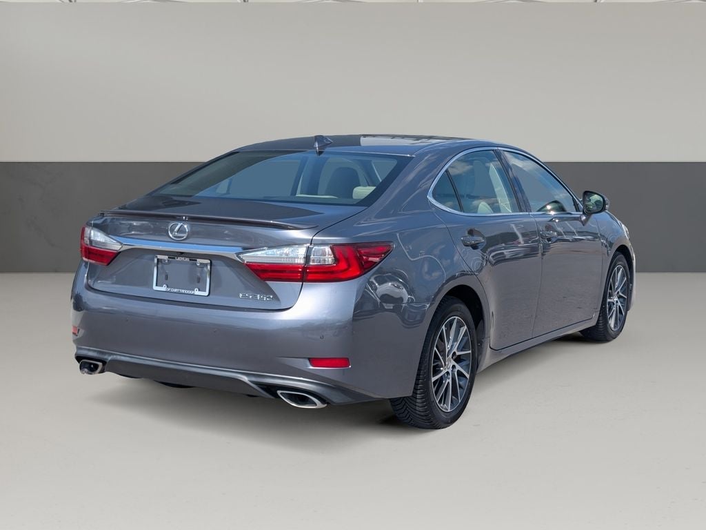 2017 Lexus ES 350 w/Navigation Pkg