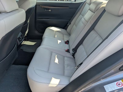 2017 Lexus ES 350 w/Navigation Pkg