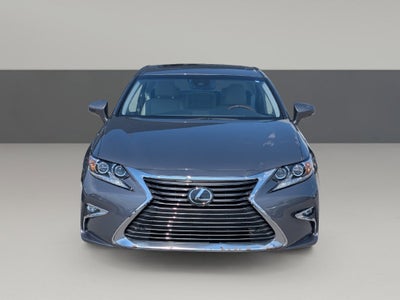 2017 Lexus ES 350 w/Navigation Pkg
