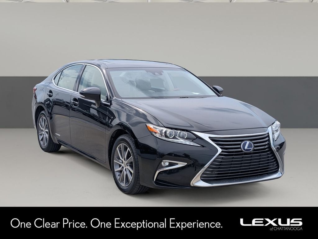 2016 Lexus ES 300h
