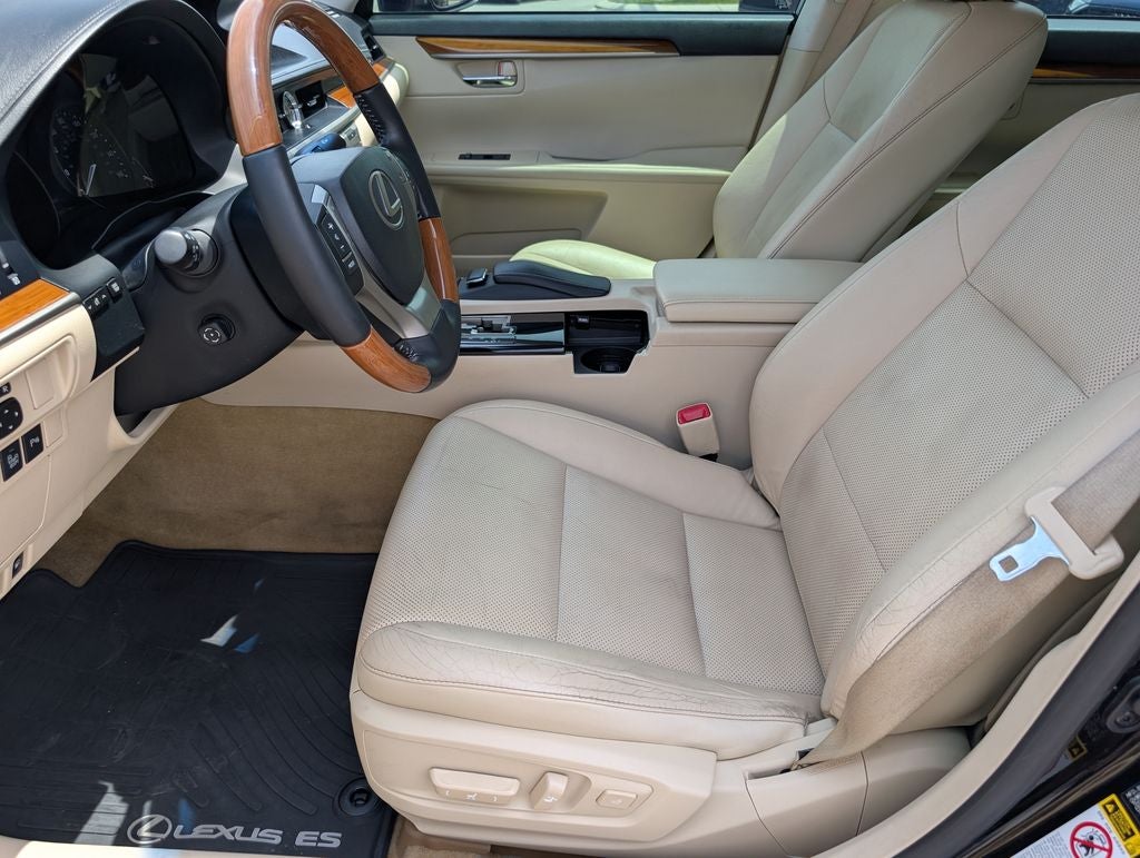 2013 Lexus ES 300h