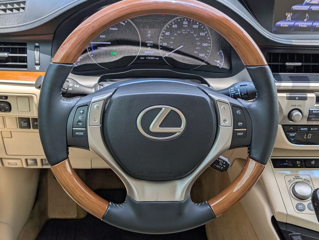 2013 Lexus ES 300h