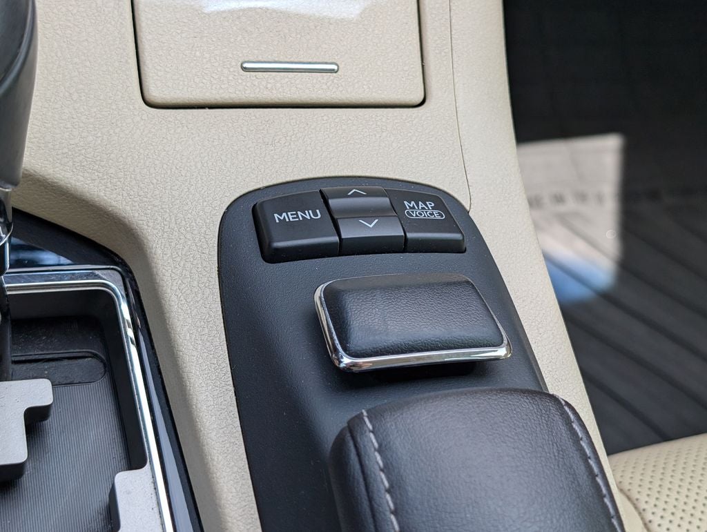 2013 Lexus ES 300h