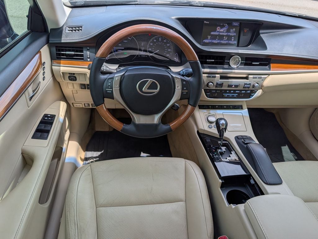 2013 Lexus ES 300h