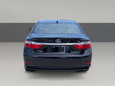 2013 Lexus ES 300h