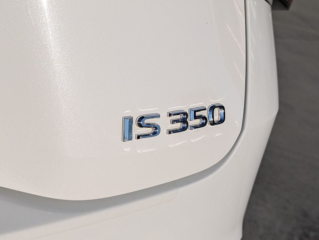 2024 Lexus IS 350 F SPORT Design