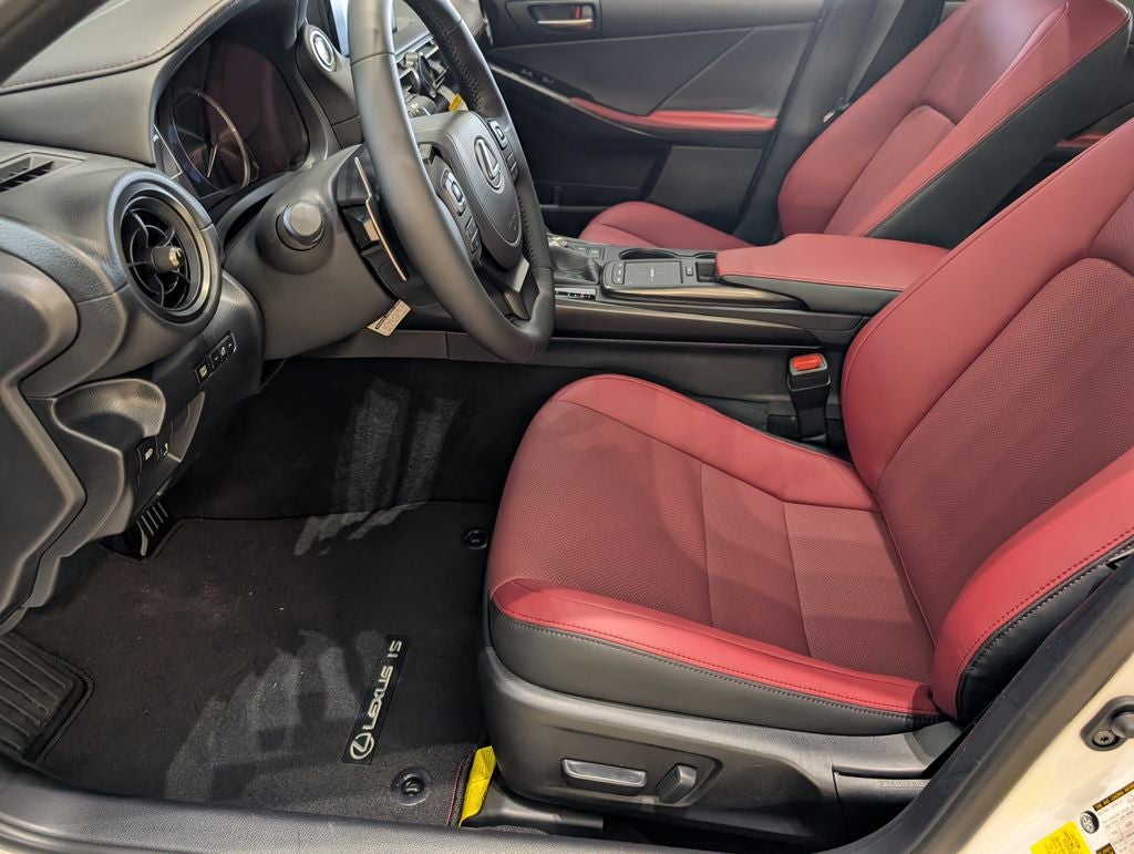 2025 Lexus IS 350 F SPORT Design