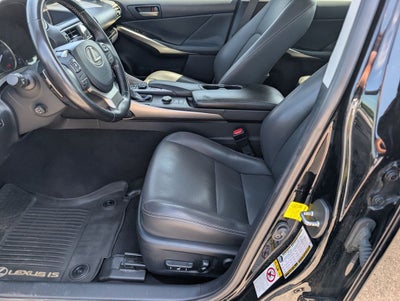 2018 Lexus IS 300