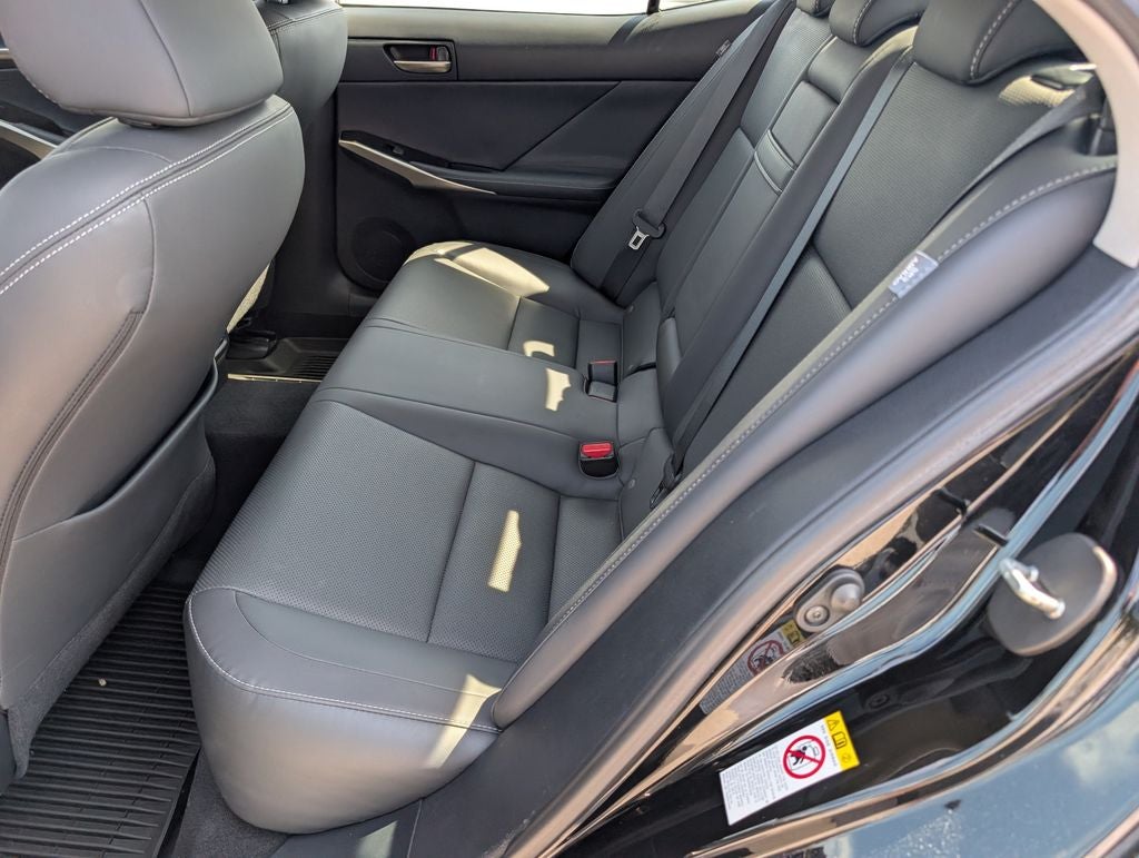 2018 Lexus IS 300
