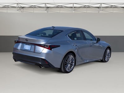2024 Lexus IS 300