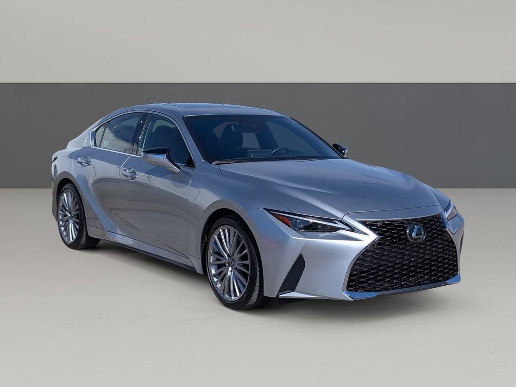 2024 Lexus IS 300
