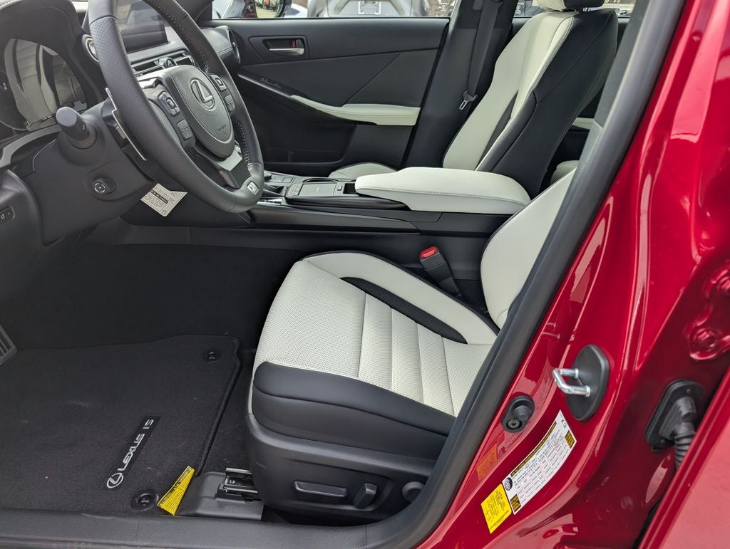 2025 Lexus IS 350 F SPORT