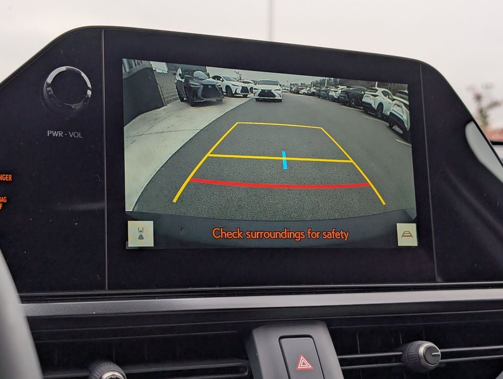 2025 Lexus UX 300h Premium