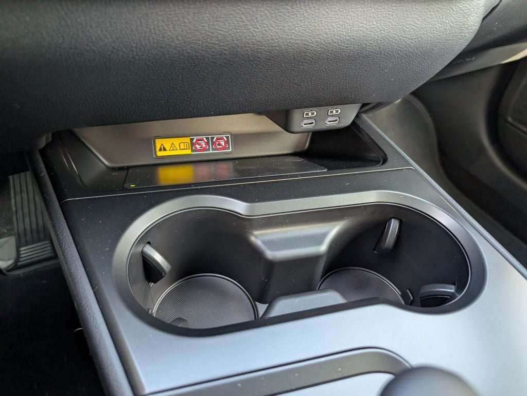 2025 Lexus UX 300h F SPORT Design