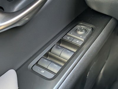 2025 Lexus UX 300h F SPORT Design