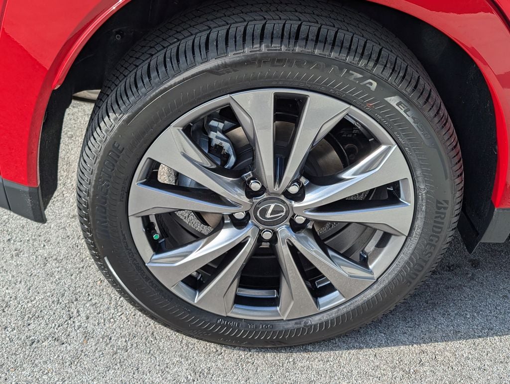 2025 Lexus UX 300h F SPORT Design