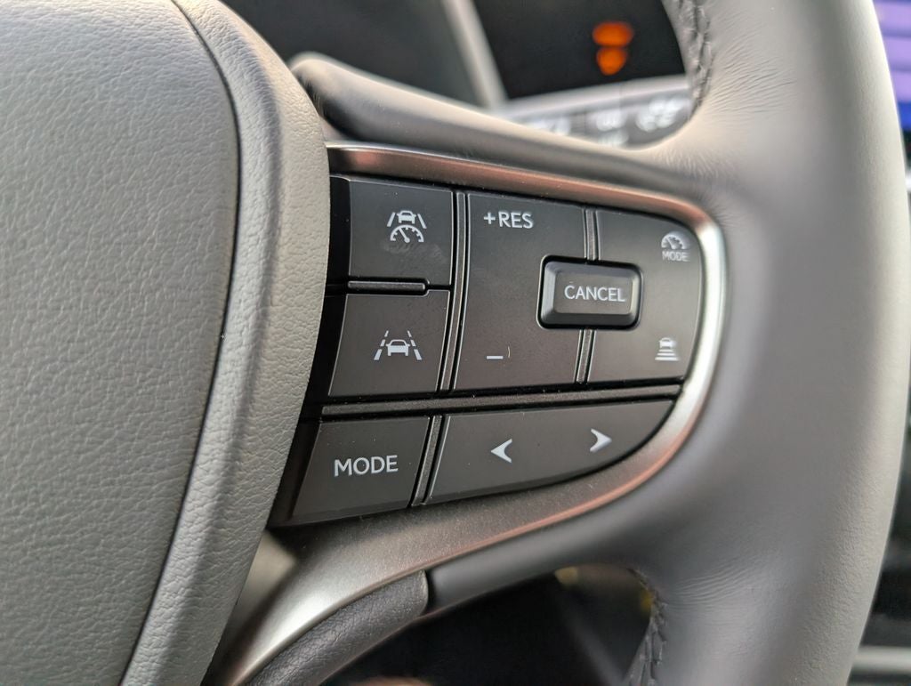 2026 Lexus UX 300h F SPORT Design